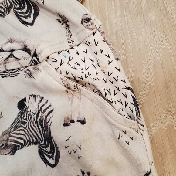 6-12m Little Yogi Harem Pants - Picture 2 of 4